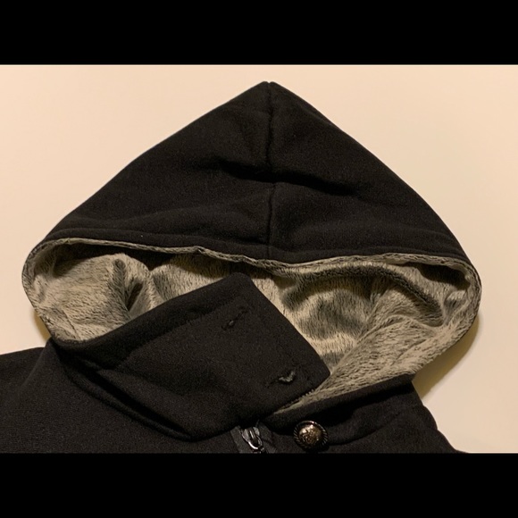 NWOT MEN’S MUKE HOODIE. - Picture 4 of 12
